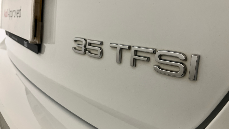 Audi A4 35 TFSI S Line 5dr Petrol Estate